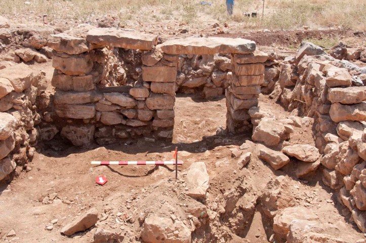 image-axdfenestrated-windows