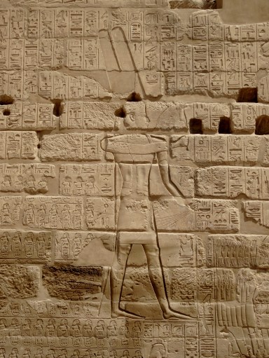 Karnak_Tempel_19