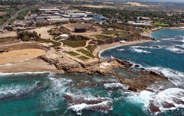CAESAREA'_KING_HEROD'S_SEA_PALACE_AERIALsmall