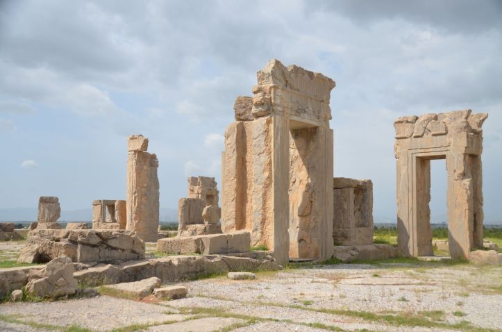 Palace_of_Xerxes,_Persepolis small